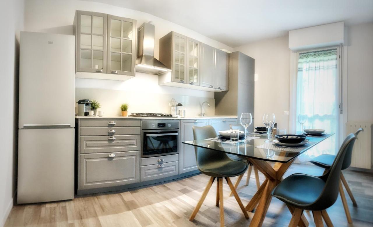 Appartamento Casa Emilia Sirmione Exterior photo